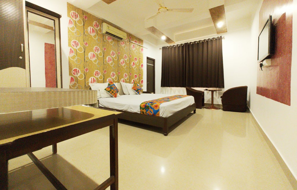 Adventure Awaits: Outdoor Activities at Hotel Omni Plaza in Paota, Jodhpur